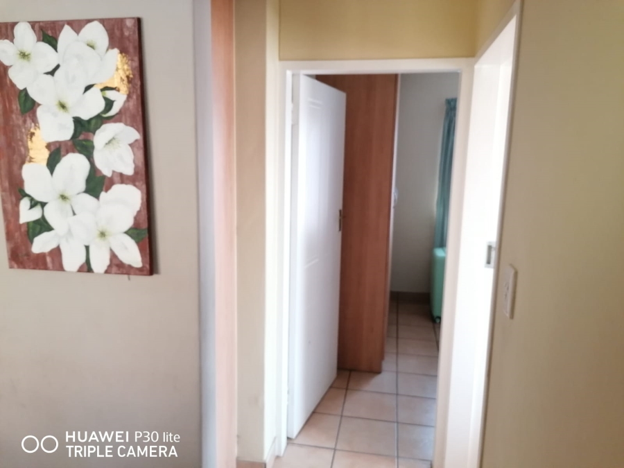 To Let 2 Bedroom Property for Rent in Willow Park Manor Gauteng