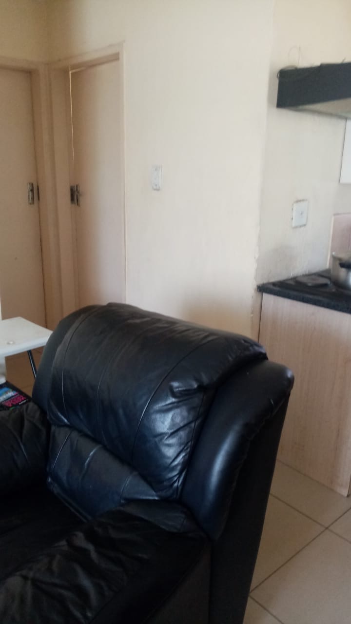 2 Bedroom Property for Sale in Windmill Park Gauteng