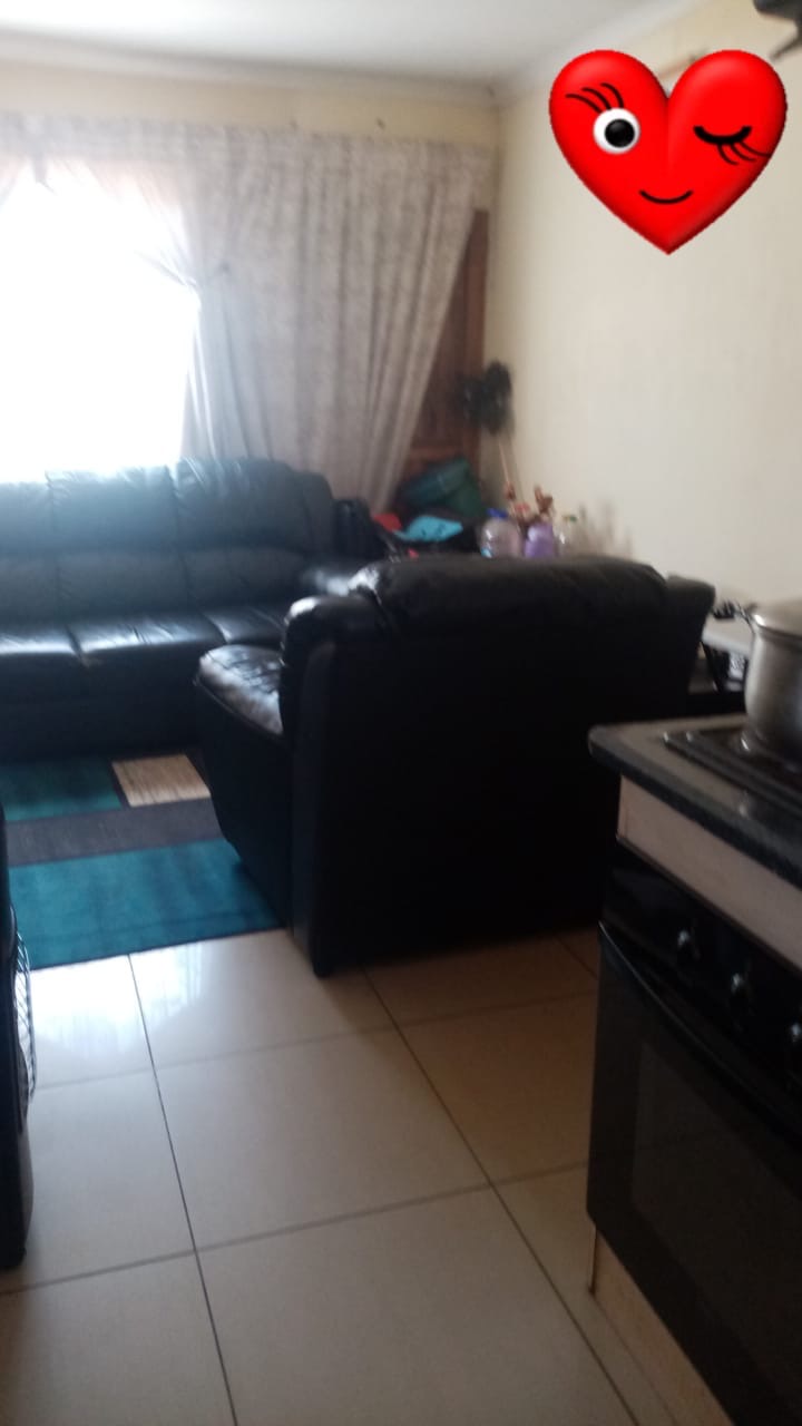 2 Bedroom Property for Sale in Windmill Park Gauteng