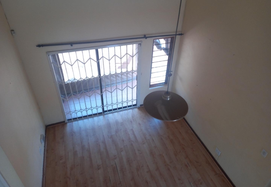 2 Bedroom Property for Sale in Liefde en Vrede Gauteng