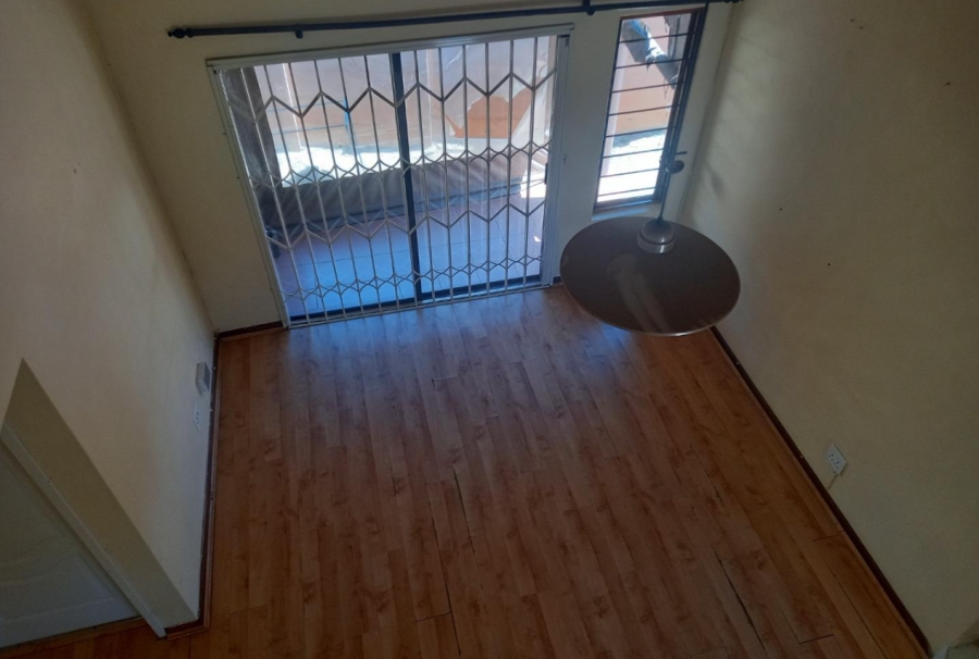 2 Bedroom Property for Sale in Liefde en Vrede Gauteng