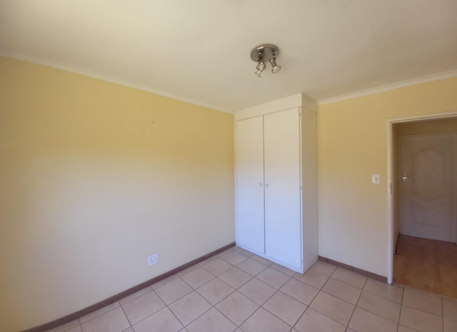 2 Bedroom Property for Sale in Liefde en Vrede Gauteng