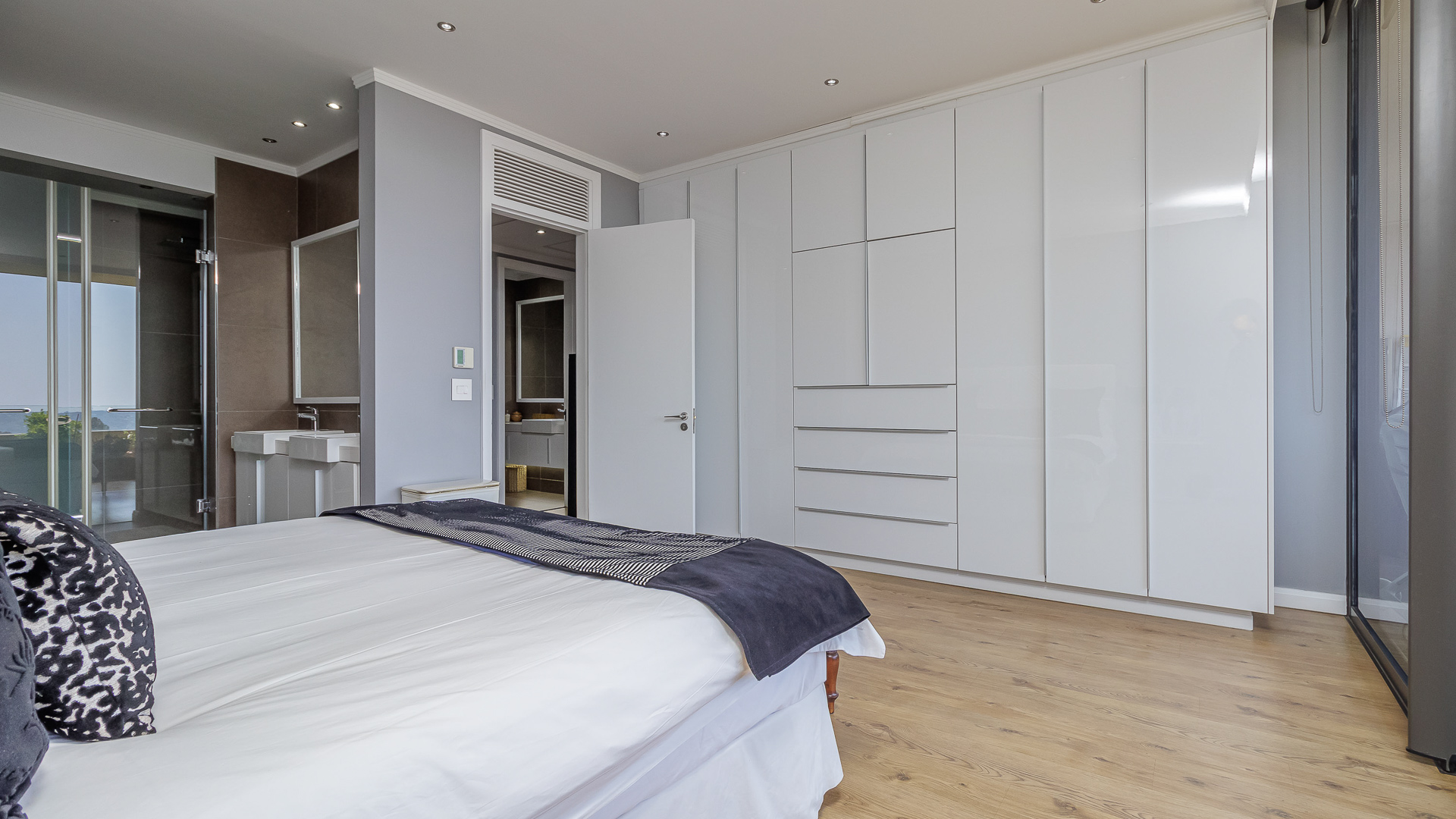 2 Bedroom Property for Sale in Morningside Gauteng
