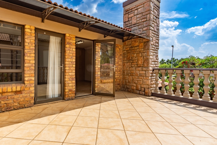 3 Bedroom Property for Sale in Beyers Park Gauteng