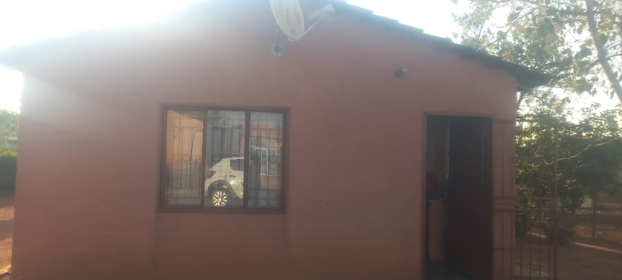 2 Bedroom Property for Sale in Pretoria West Gauteng