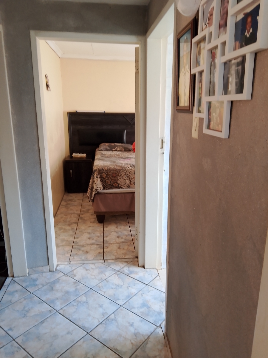 2 Bedroom Property for Sale in Pretoria West Gauteng