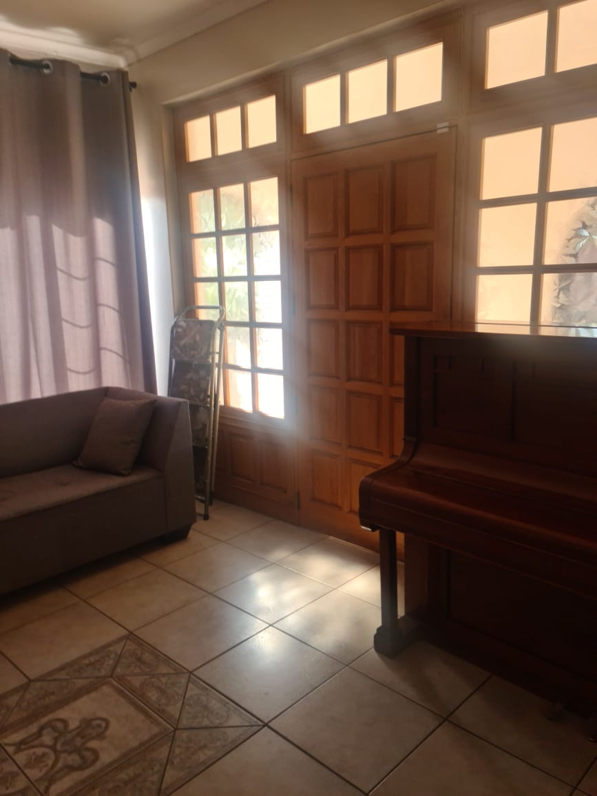 6 Bedroom Property for Sale in La Montagne Gauteng