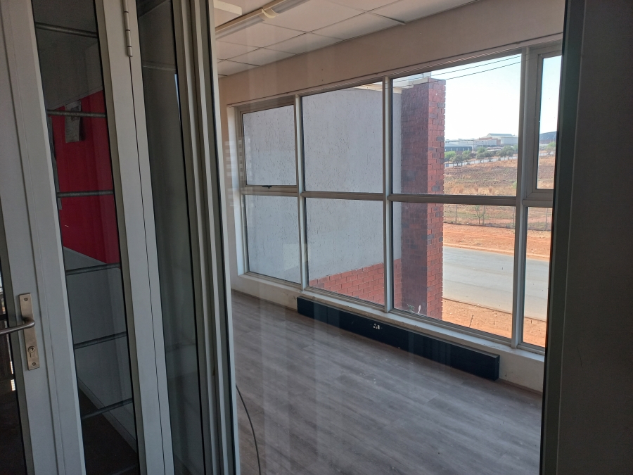 To Let commercial Property for Rent in Clayville Gauteng