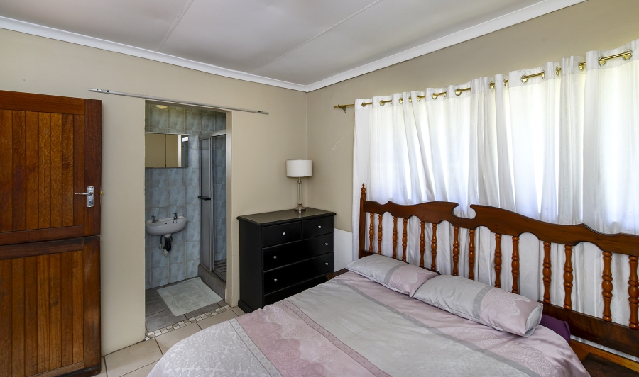 4 Bedroom Property for Sale in Glen Marais Gauteng