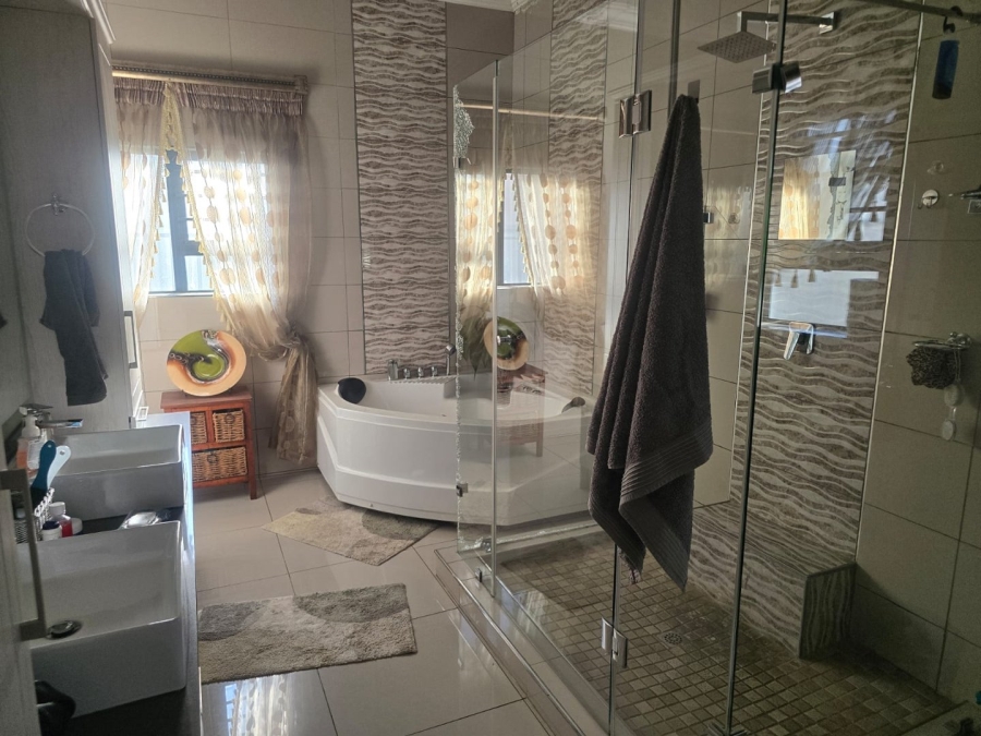 4 Bedroom Property for Sale in Montana Park Gauteng