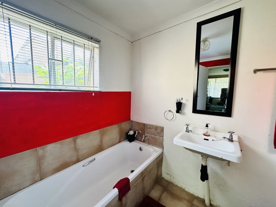 4 Bedroom Property for Sale in Kibler Park Gauteng