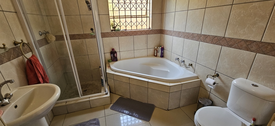 3 Bedroom Property for Sale in Elandshaven Gauteng