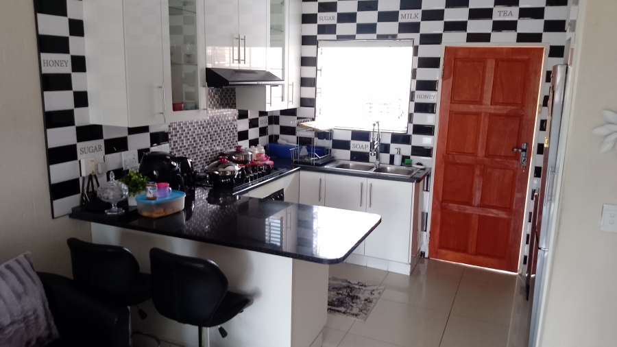 To Let 2 Bedroom Property for Rent in Celtisdal Gauteng