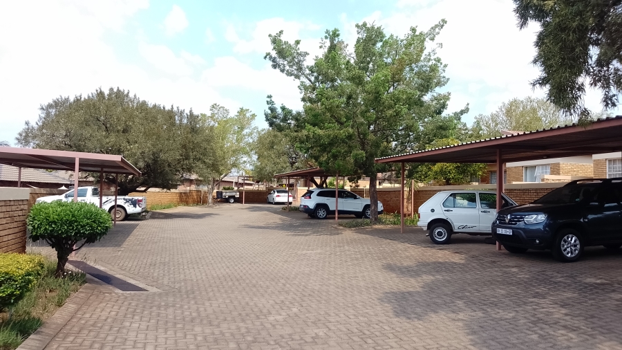 To Let 2 Bedroom Property for Rent in Celtisdal Gauteng