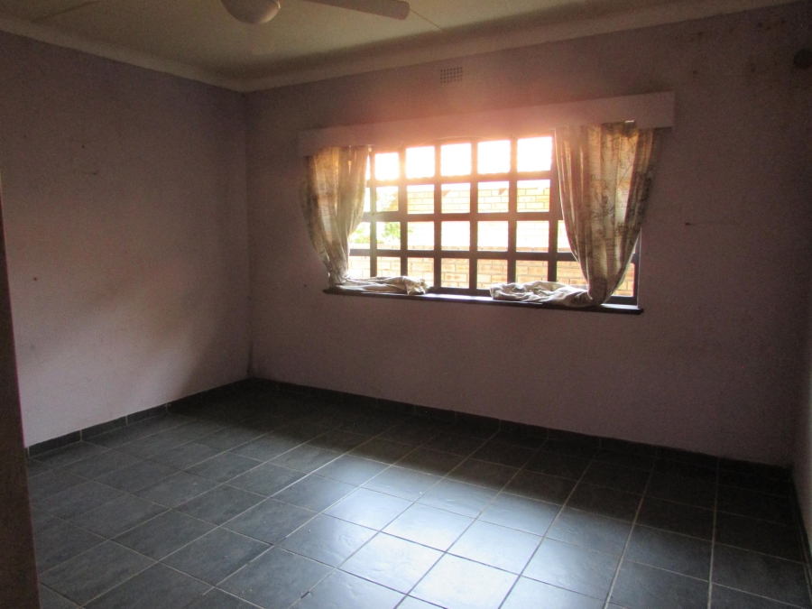 3 Bedroom Property for Sale in Greenhills Gauteng