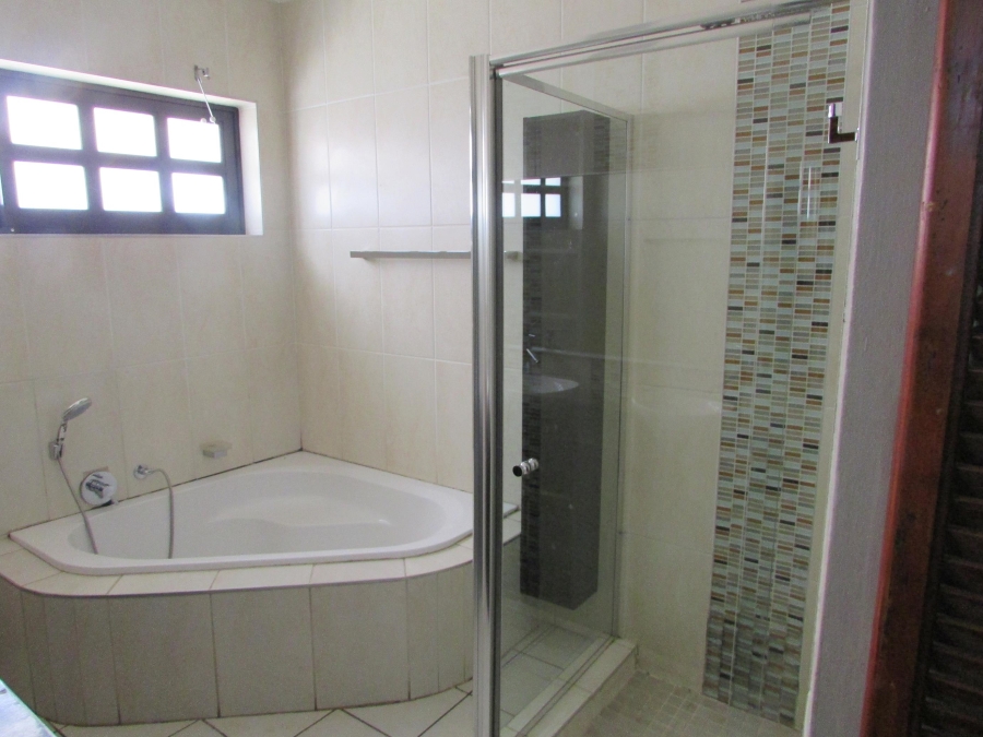 3 Bedroom Property for Sale in Greenhills Gauteng