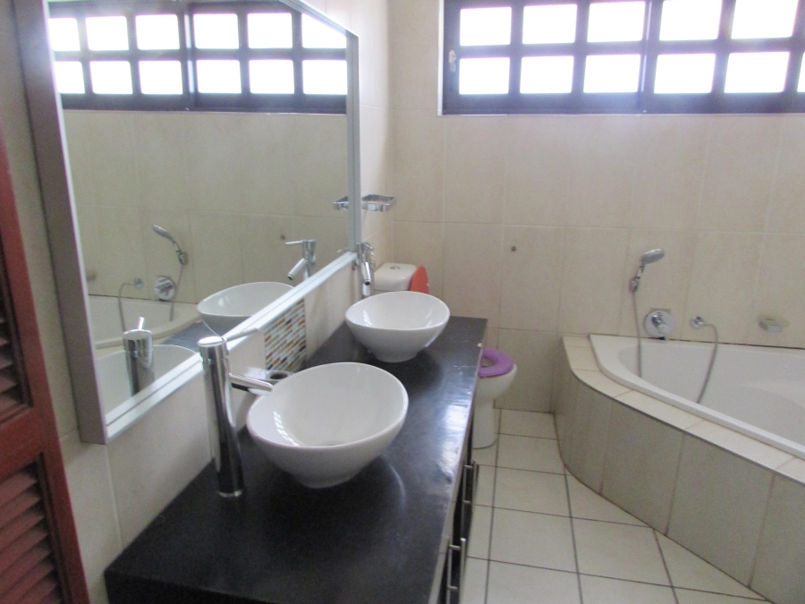 3 Bedroom Property for Sale in Greenhills Gauteng