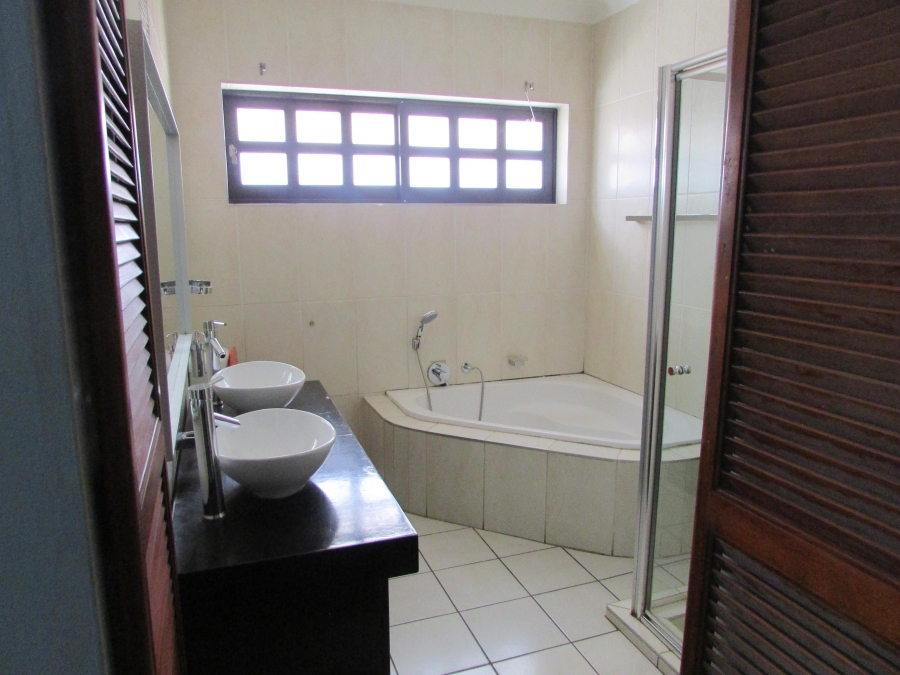 3 Bedroom Property for Sale in Greenhills Gauteng