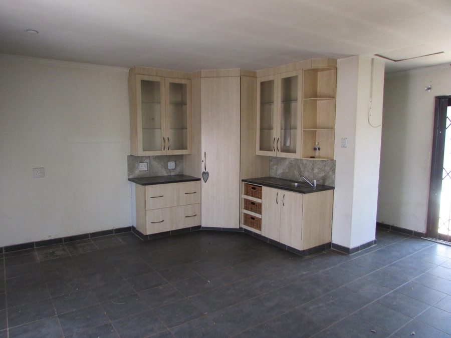 3 Bedroom Property for Sale in Greenhills Gauteng