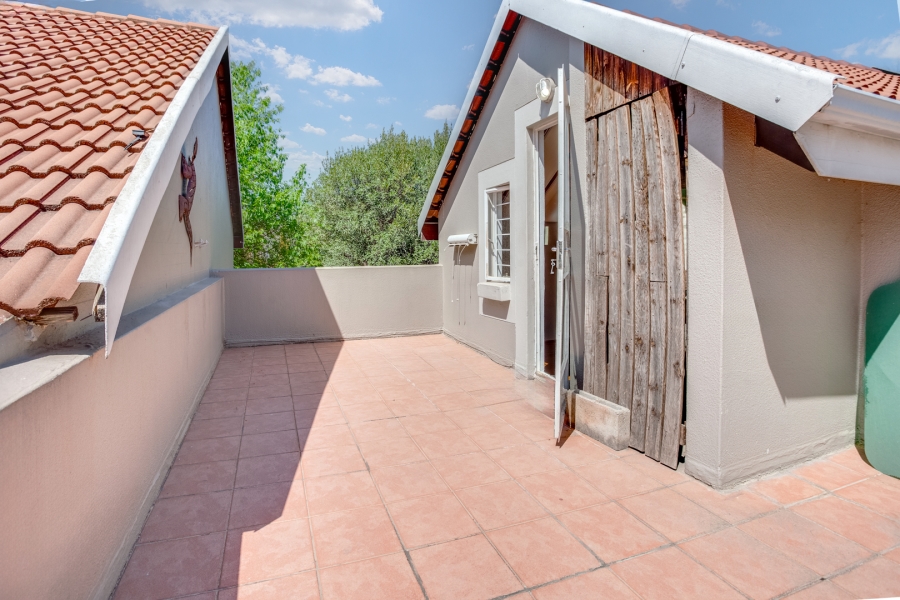 2 Bedroom Property for Sale in Douglasdale Gauteng