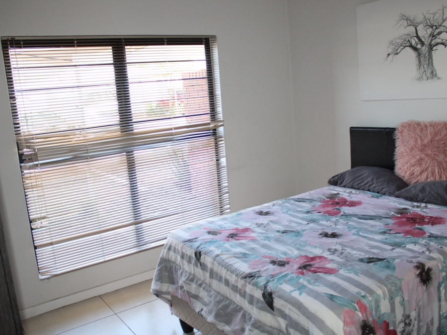 To Let 3 Bedroom Property for Rent in Fourways Gauteng