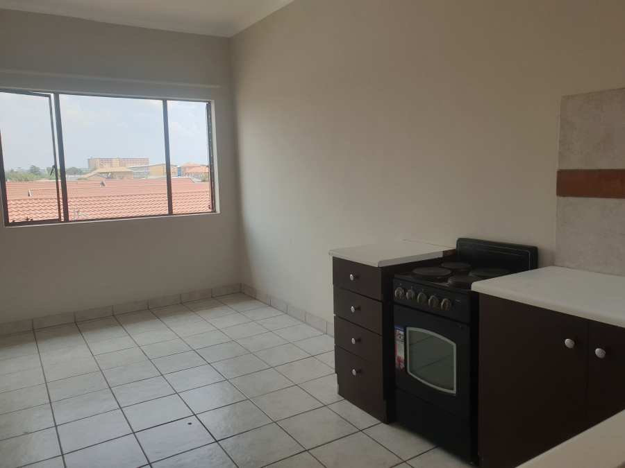 1 Bedroom Property for Sale in Kempton Park Central Gauteng