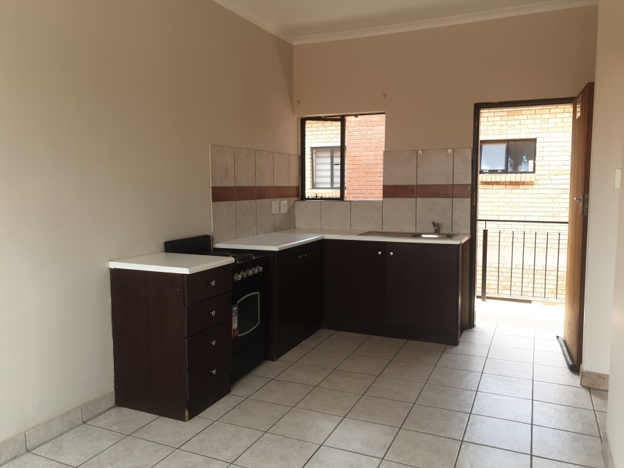 1 Bedroom Property for Sale in Kempton Park Central Gauteng