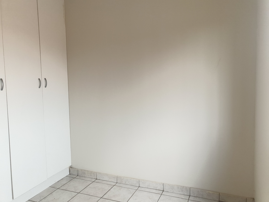 1 Bedroom Property for Sale in Kempton Park Central Gauteng