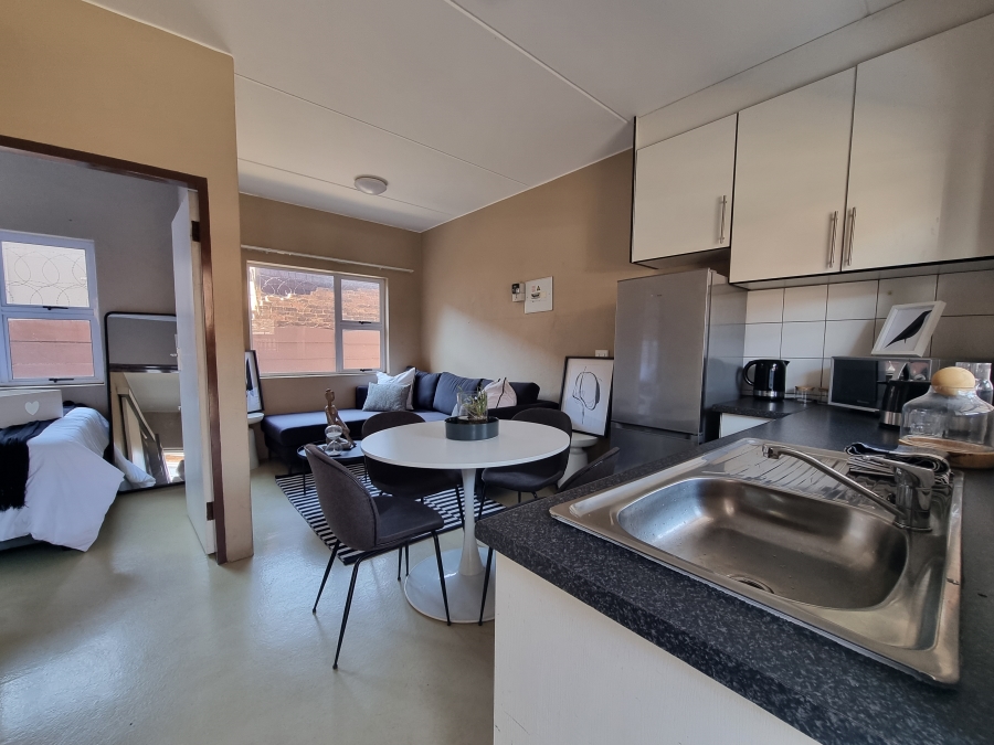 1 Bedroom Property for Sale in Kempton Park Central Gauteng