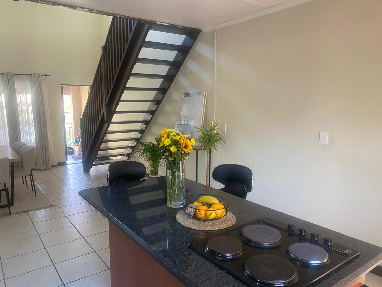 2 Bedroom Property for Sale in Sunninghill Gauteng