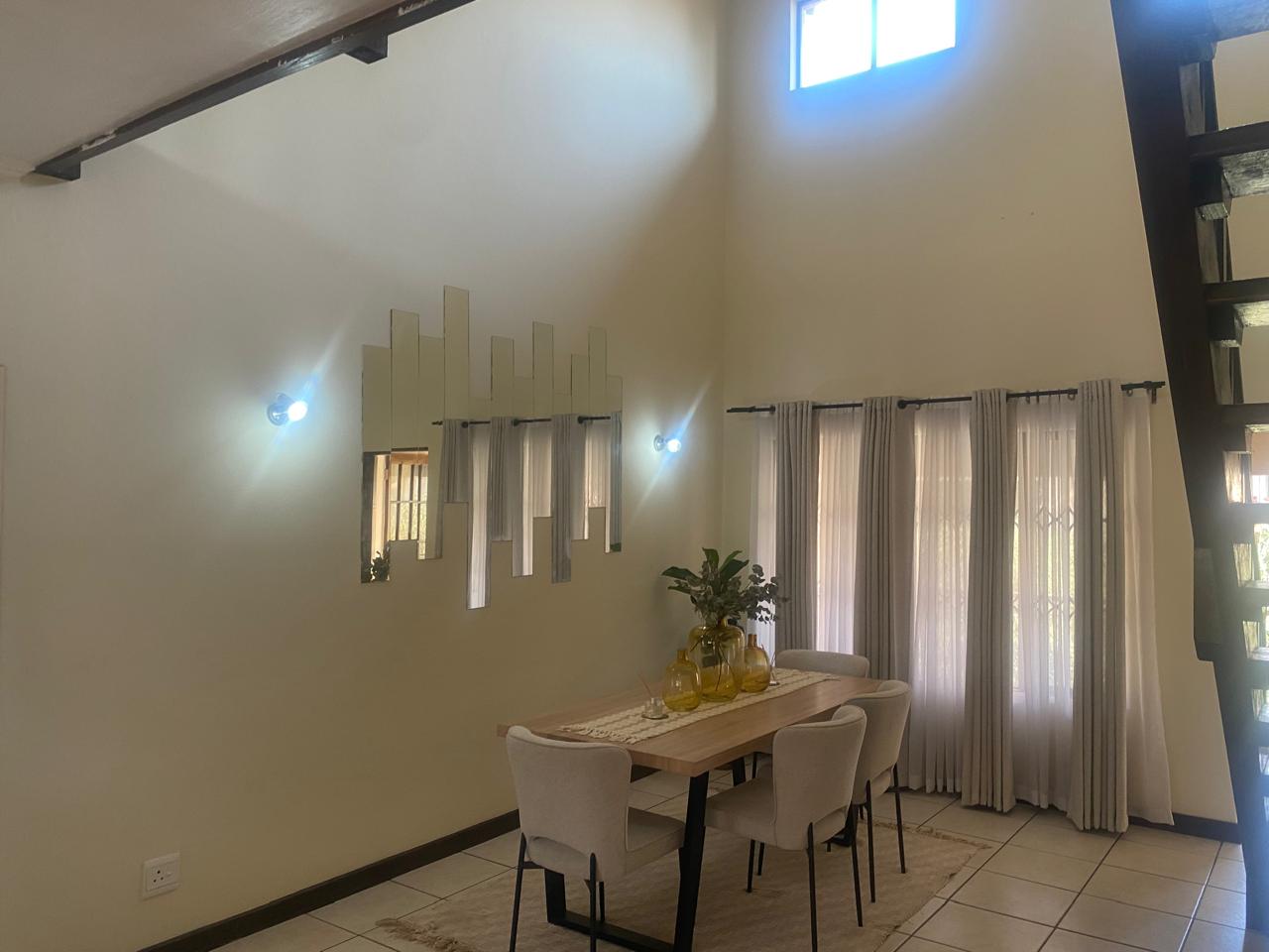 2 Bedroom Property for Sale in Sunninghill Gauteng