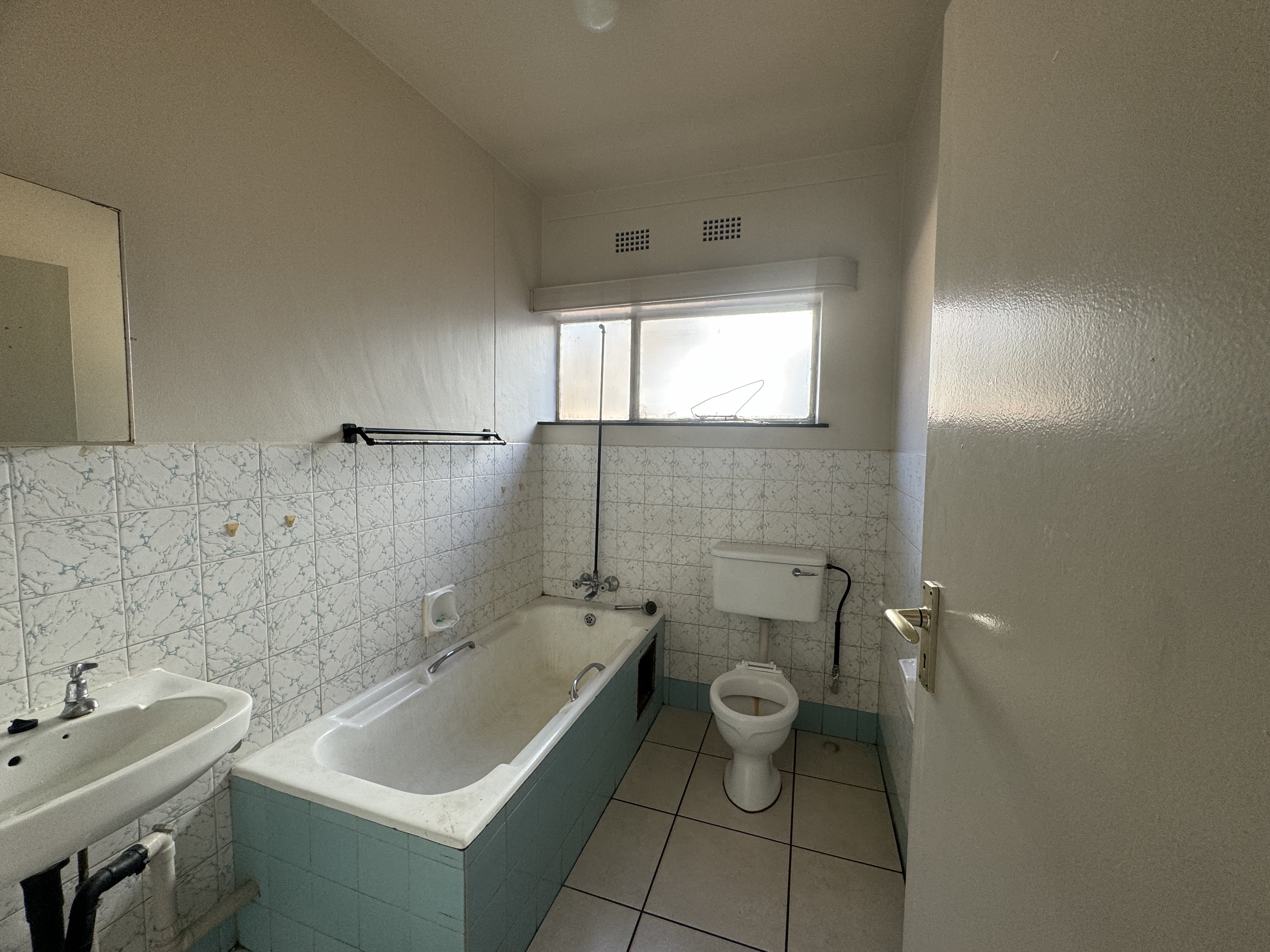 2 Bedroom Property for Sale in Denlee Gauteng