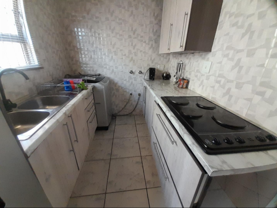 3 Bedroom Property for Sale in Alveda Park Gauteng