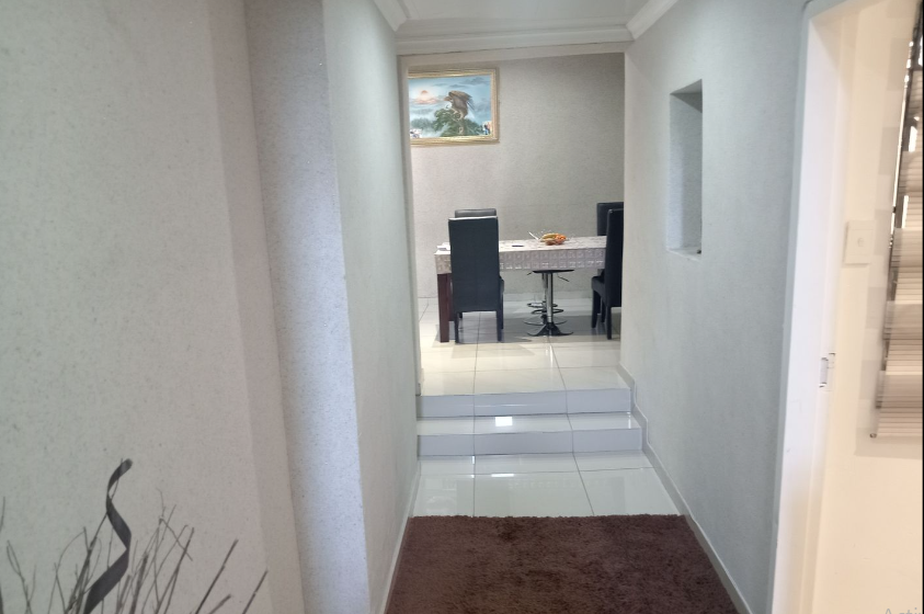 6 Bedroom Property for Sale in Mondeor Gauteng