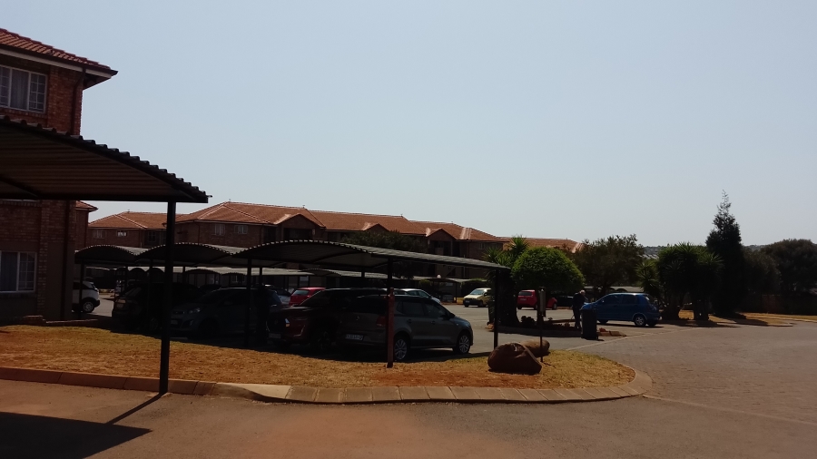 2 Bedroom Property for Sale in Celtisdal Gauteng