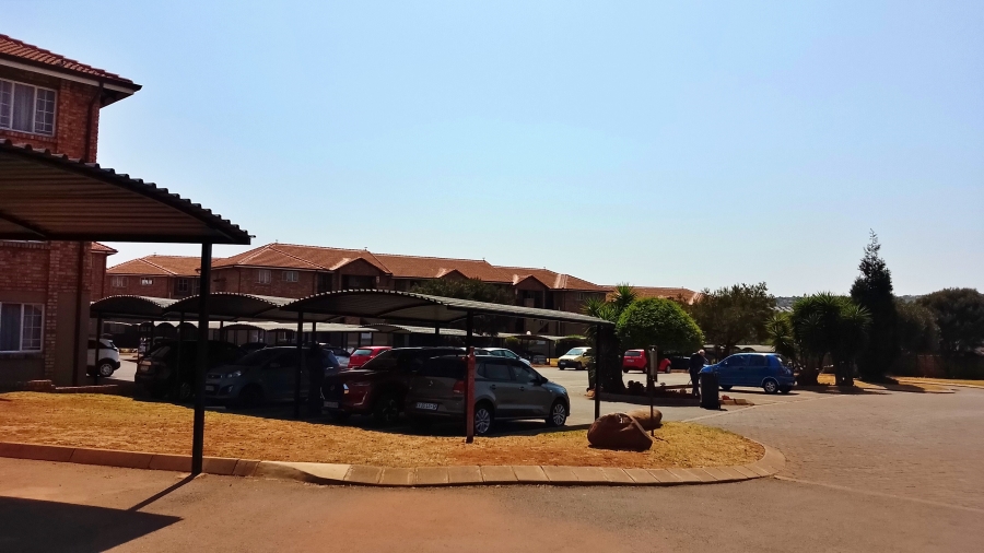 2 Bedroom Property for Sale in Celtisdal Gauteng