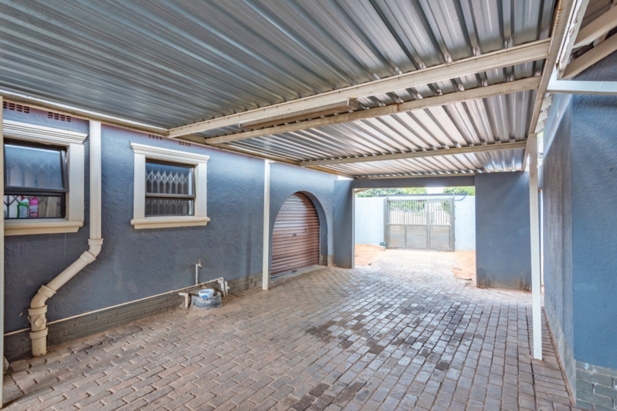 3 Bedroom Property for Sale in Fleurhof Gauteng