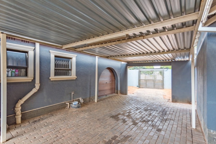 3 Bedroom Property for Sale in Fleurhof Gauteng