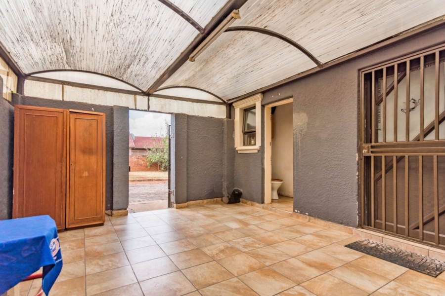 3 Bedroom Property for Sale in Fleurhof Gauteng