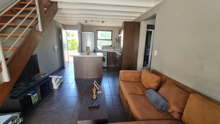 To Let 1 Bedroom Property for Rent in Fourways Gauteng