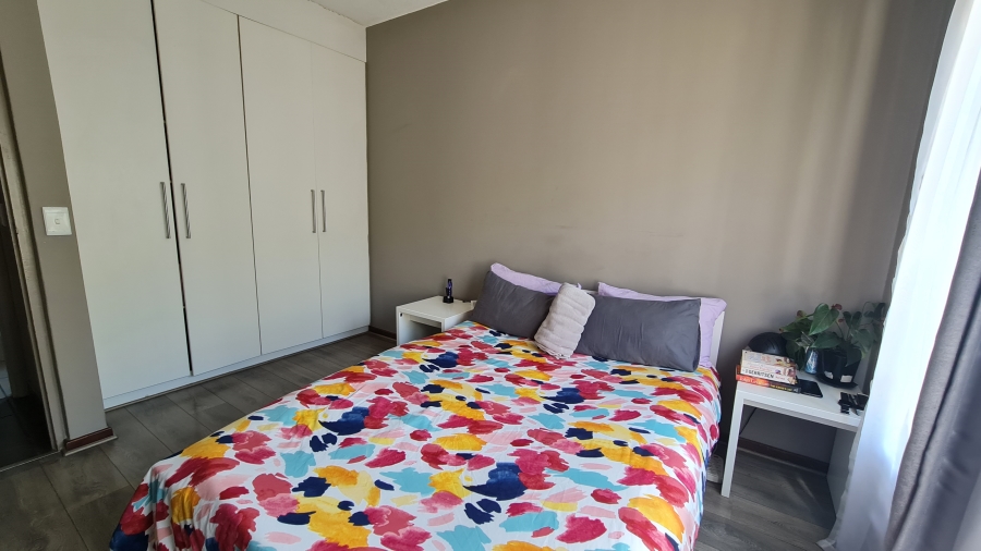 To Let 1 Bedroom Property for Rent in Fourways Gauteng