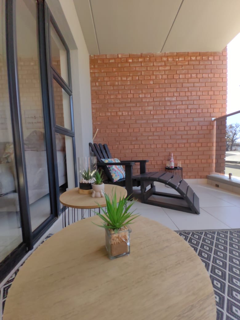 To Let 2 Bedroom Property for Rent in Bedfordview Gauteng