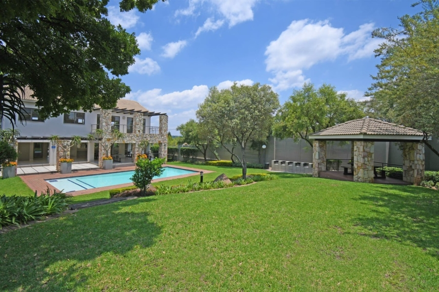 2 Bedroom Property for Sale in Bryanston Gauteng