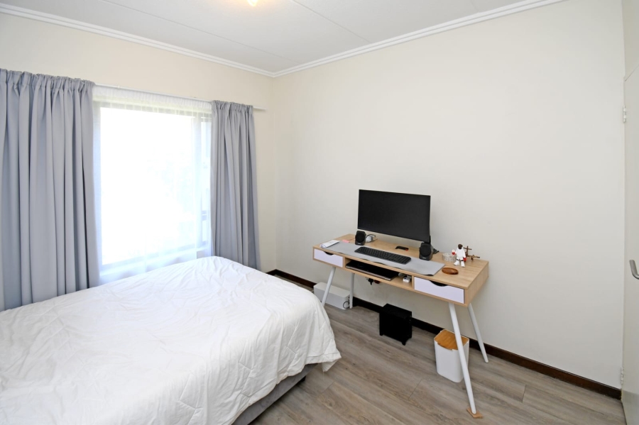 2 Bedroom Property for Sale in Bryanston Gauteng