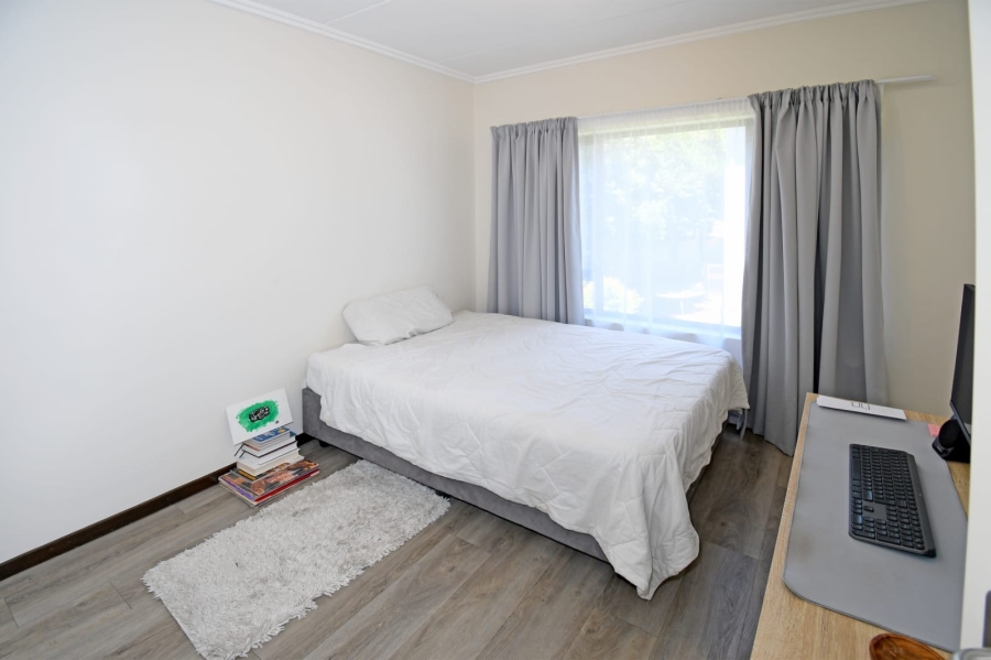 2 Bedroom Property for Sale in Bryanston Gauteng