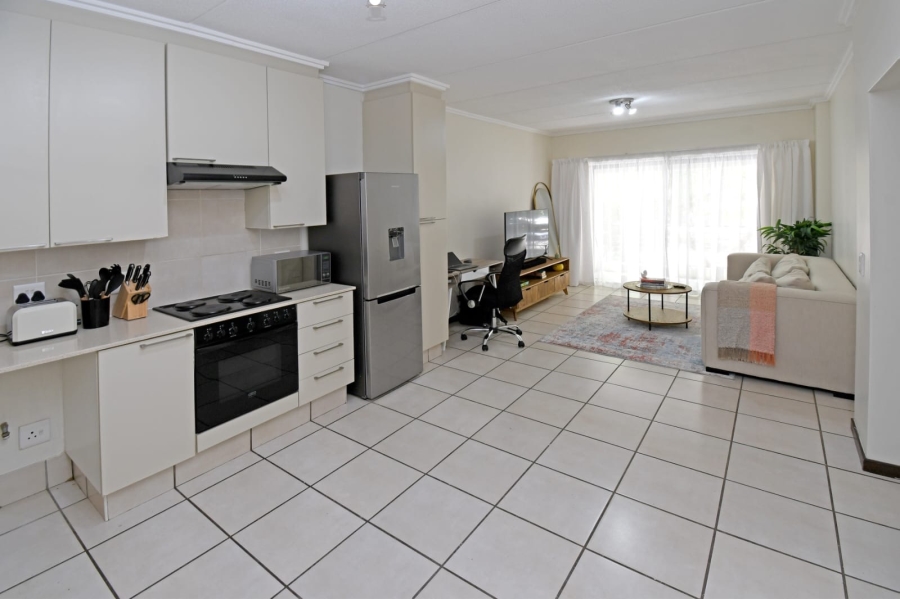 2 Bedroom Property for Sale in Bryanston Gauteng