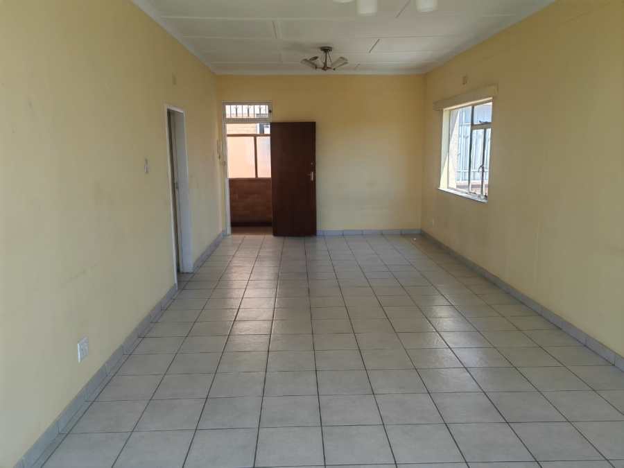 2 Bedroom Property for Sale in Denlee Gauteng