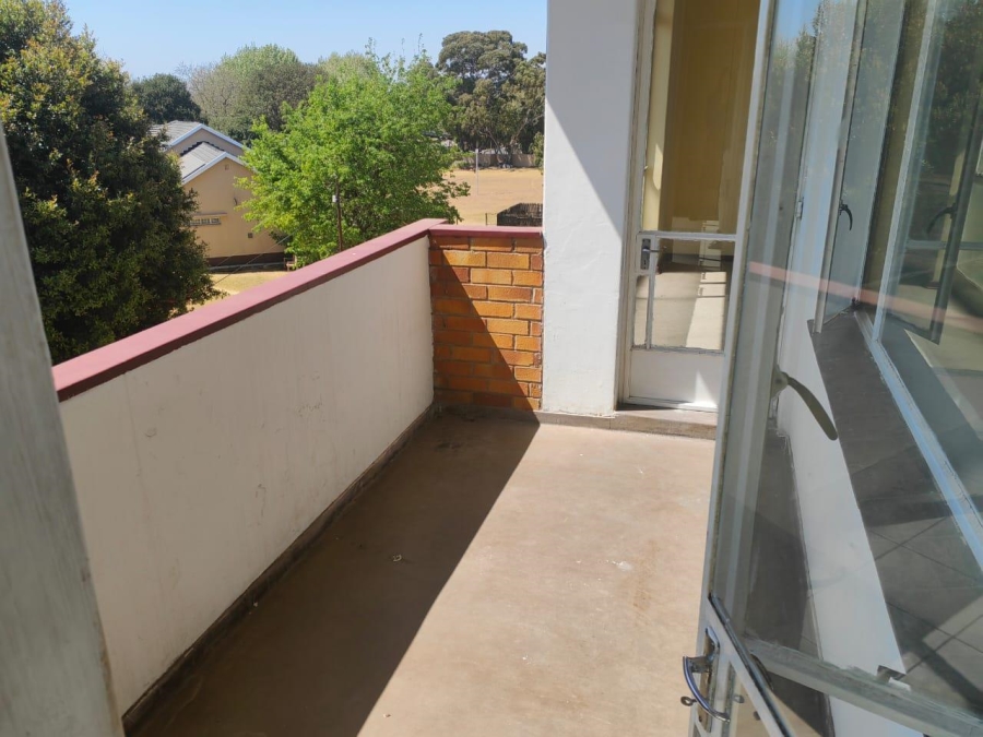 2 Bedroom Property for Sale in Denlee Gauteng