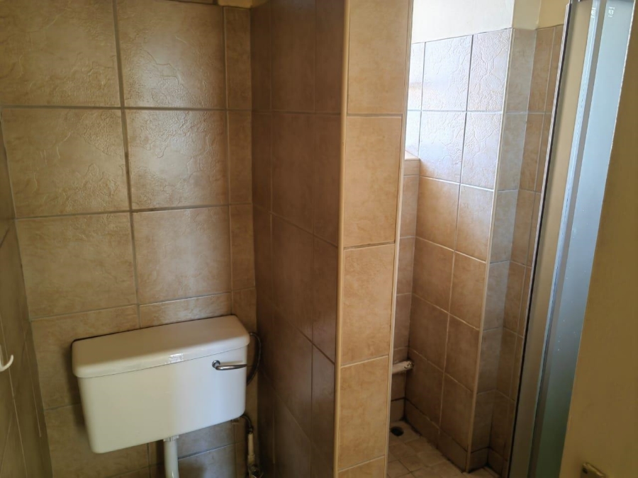 2 Bedroom Property for Sale in Denlee Gauteng