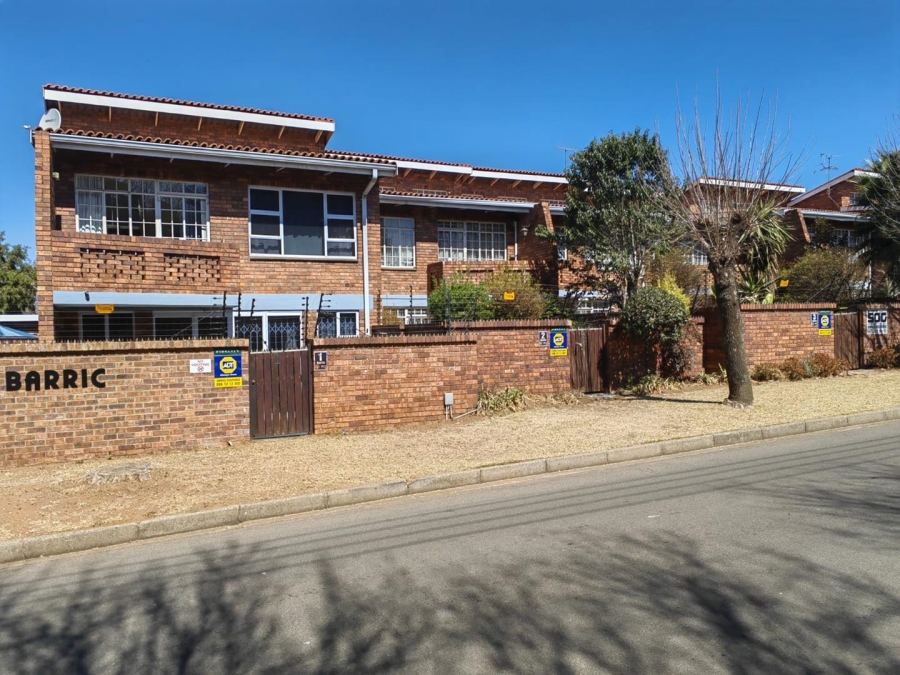 3 Bedroom Property for Sale in Lambton Gauteng